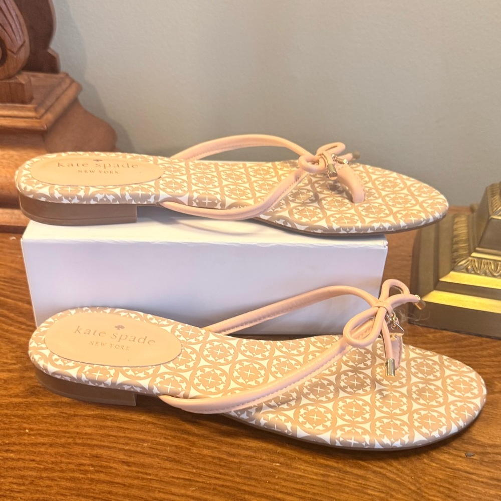 Kate Spade New York Mistic Bow Flat Thong Pale Pink Leather Sandal Size 8 - Picture 7 of 12